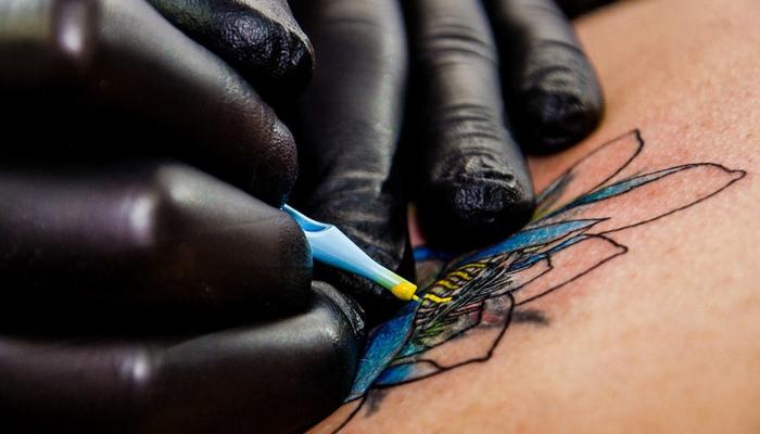 Apps to simulate tattoos